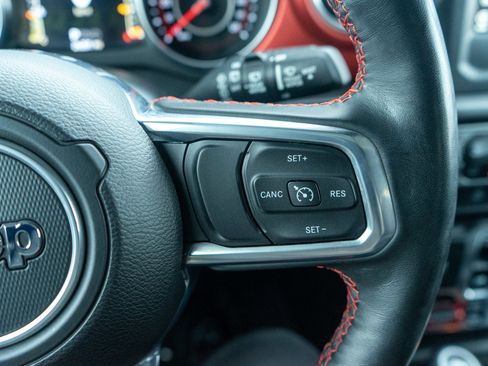 Used 2021 Jeep Wrangler Rubicon w/ Cold Weather Group image 23