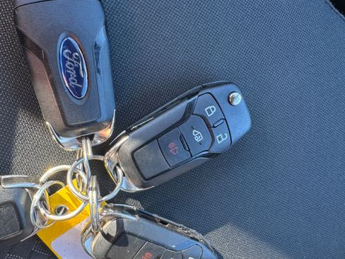 Used 2023 Ford Transit 250 XL w/ Exterior Upgrade Package image 19