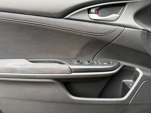 Used 2019 Honda Insight EX image 14