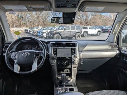 Used 2021 Toyota 4Runner SR5 image 21