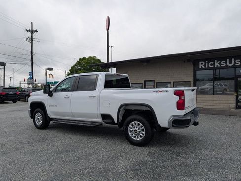 Used 2020 Chevrolet Silverado 2500 LT AWD/4WD image 9