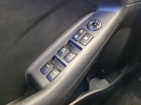 Used 2018 Kia Forte LX FWD image 27