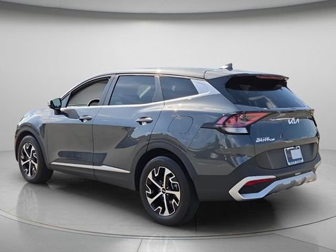 Used 2025 Kia Sportage EX FWD image 6