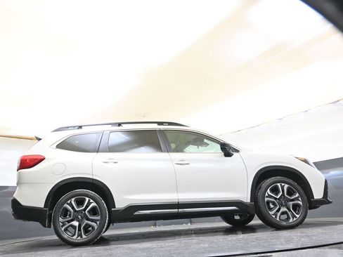 New 2026 Subaru Ascent Limited image 34
