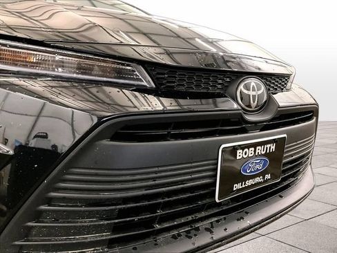 Used 2024 Toyota Corolla LE FWD image 29