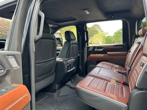 Used 2024 GMC Sierra 2500 Denali Ultimate AWD/4WD image 50