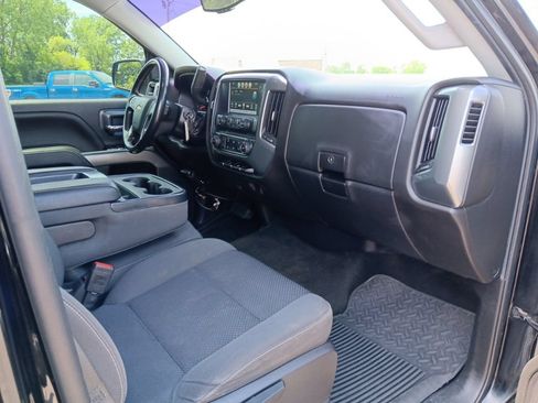 Used 2018 Chevrolet Silverado 1500 LT AWD/4WD image 30