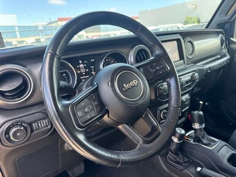 Used 2021 Jeep Wrangler Unlimited Sport AWD/4WD image 10