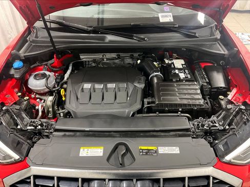 Used 2025 Audi Q3 2.0T Premium image 31