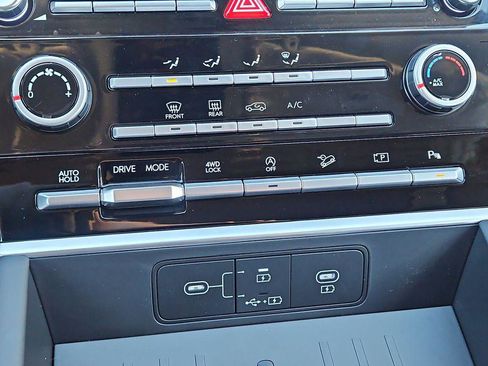 New 2026 Hyundai Santa Fe SE image 8