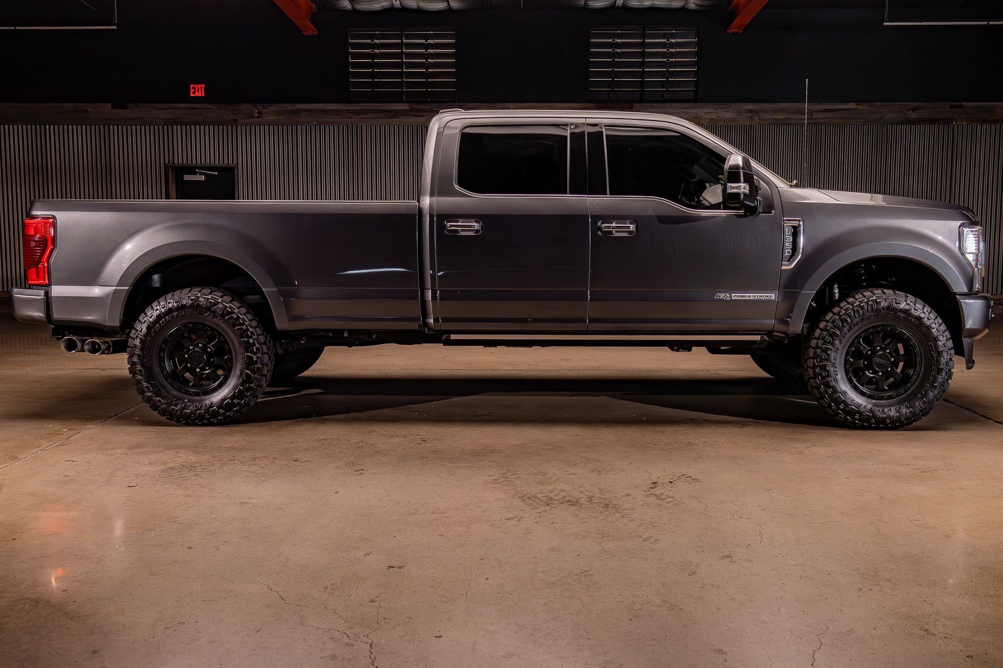 Used 2020 Ford F350 Platinum AWD/4WD image 11