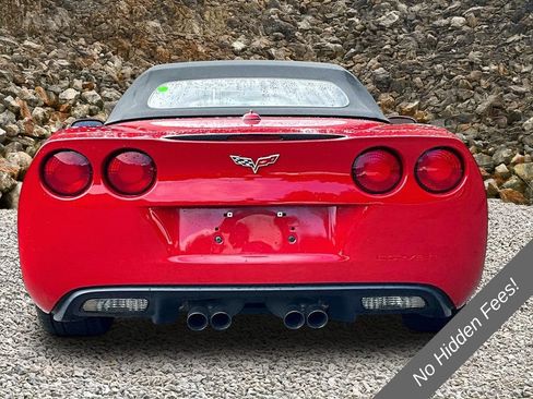 Used 2005 Chevrolet Corvette Convertible w/ Preferred Equipment Group RWD image 4