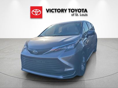 Used 2024 Toyota Sienna LE