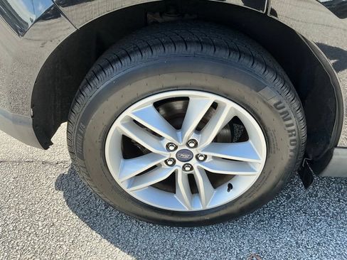 Used 2018 Ford Edge SEL w/ Equipment Group 201A FWD image 20