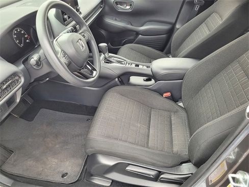 Used 2024 Honda HR-V LX image 13