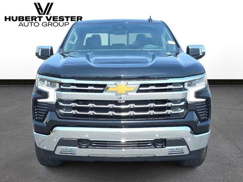 New 2026 Chevrolet Silverado 1500 LTZ w/ LTZ Premium Package AWD/4WD image 3
