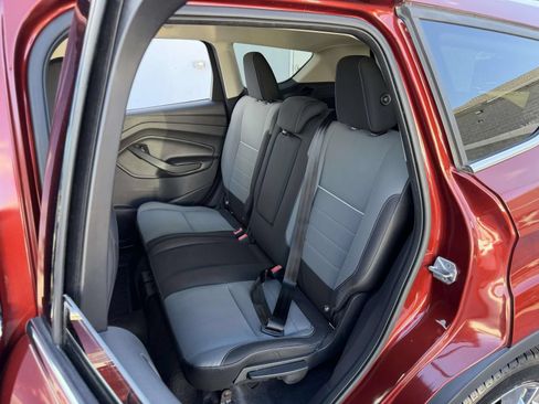 Used 2014 Ford Escape SE w/ Equipment Group 201A AWD/4WD image 16
