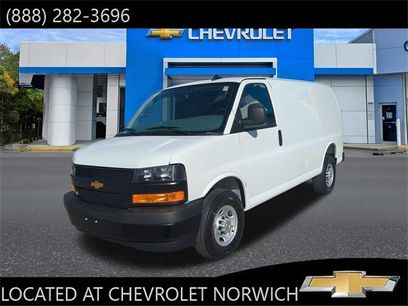 New 2025 Chevrolet Express 2500