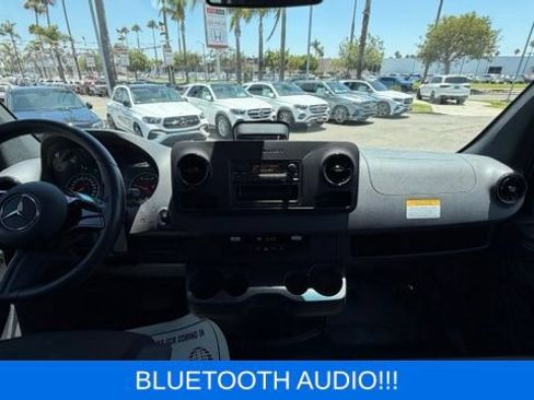 Used 2025 Mercedes-Benz Sprinter 2500 image 7