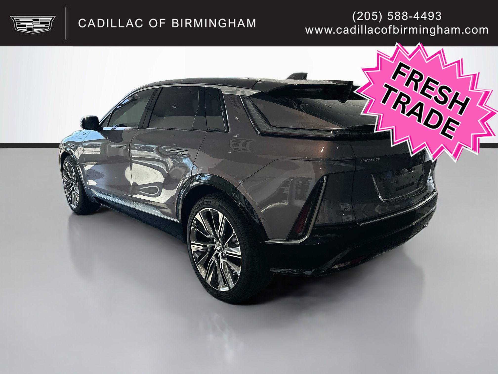 Used 2026 Cadillac Lyriq Signature Luxury w/ Nappa Leather Package AWD/4WD image 7
