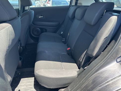 Used 2019 Honda HR-V LX image 13