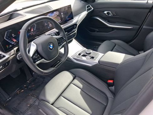 Used 2026 BMW 330i xDrive Sedan AWD/4WD image 18