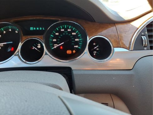 Used 2010 Buick Enclave CXL w/ Trailering Provision Package image 20