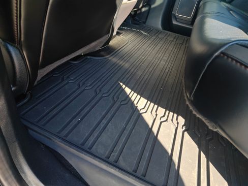 Used 2020 Ford F150 Platinum w/ Equipment Group 701A Luxury image 13