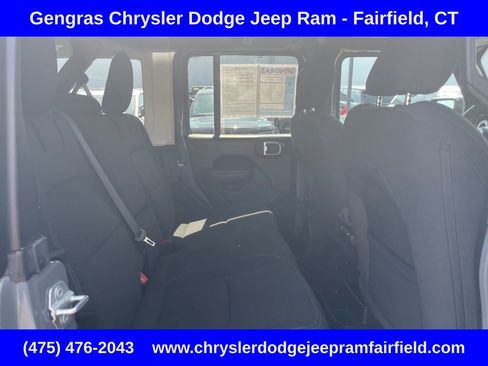 Used 2023 Jeep Wrangler Unlimited Rubicon 4xe w/ Cold Weather Group AWD/4WD image 21