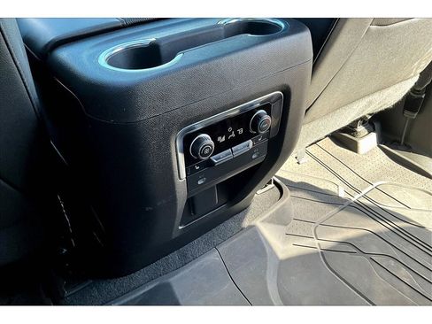 Used 2022 Chevrolet Tahoe RST image 10