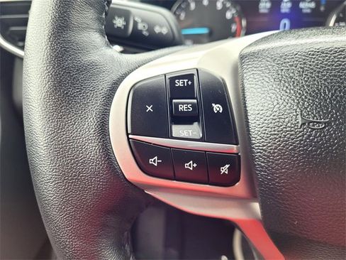 Certified 2023 Ford Explorer XLT w/ Equipment Group 202A image 24