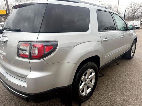 Used 2016 GMC Acadia SLE image 8