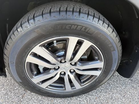 Used 2016 Honda Pilot EX image 13