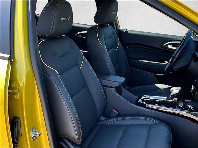 Used 2024 Chevrolet Trax ACTIV w/ Sunroof Package FWD image 9