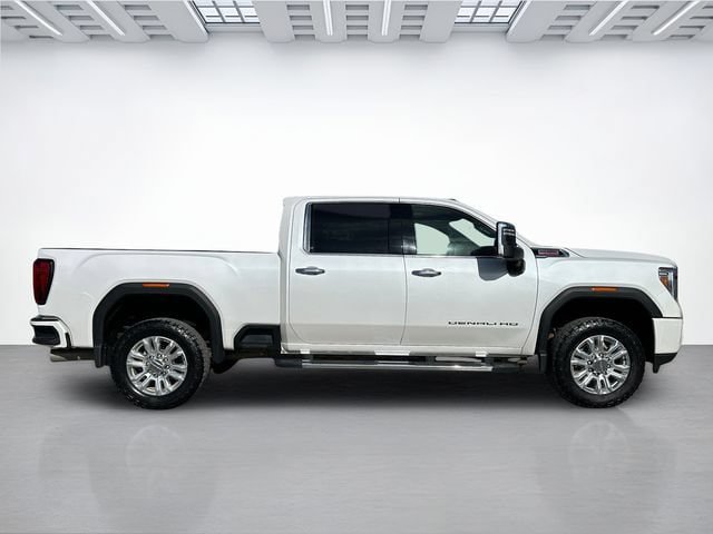Used 2022 GMC Sierra 3500 Denali w/ Denali Ultimate Package AWD/4WD image 3