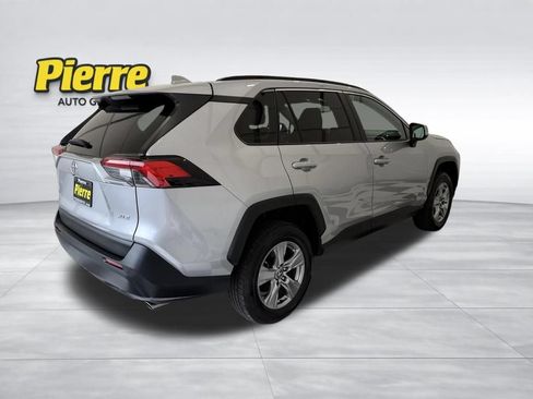 Used 2024 Toyota RAV4 XLE FWD image 5