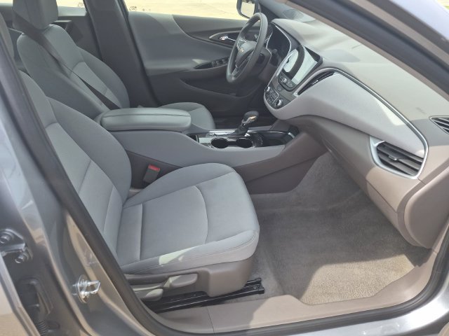 Used 2024 Chevrolet Malibu LT FWD image 10