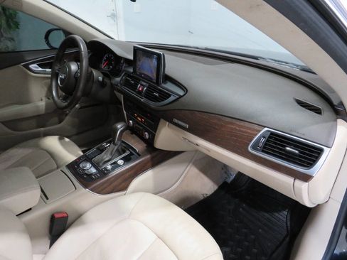 Used 2016 Audi A7 3.0T Premium Plus w/ 20" Wheel & Tire Package image 10