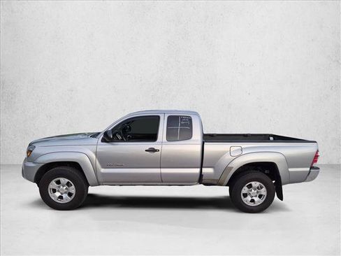 Used 2014 Toyota Tacoma 4x4 Access Cab V6 w/ SR5 Package image 8