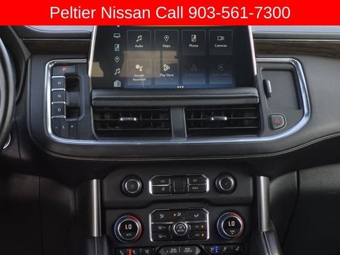 Used 2024 Chevrolet Suburban Premier RWD image 32
