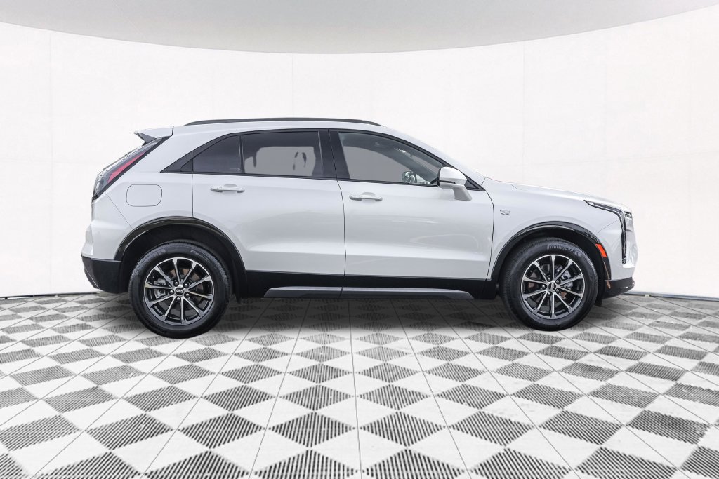 Used 2024 Cadillac XT4 Sport w/ Cold Weather Package AWD/4WD image 14