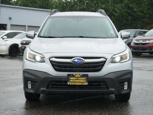 Used 2022 Subaru Outback Premium AWD/4WD image 8