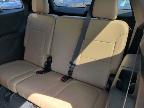 Used 2023 Chevrolet Traverse Premier w/ LPO, Floor Liner Package FWD image 10