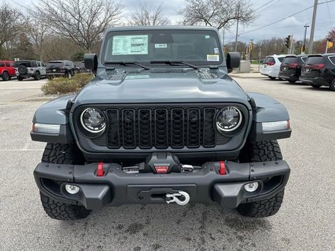 New 2026 Jeep Gladiator Sport AWD/4WD image 3