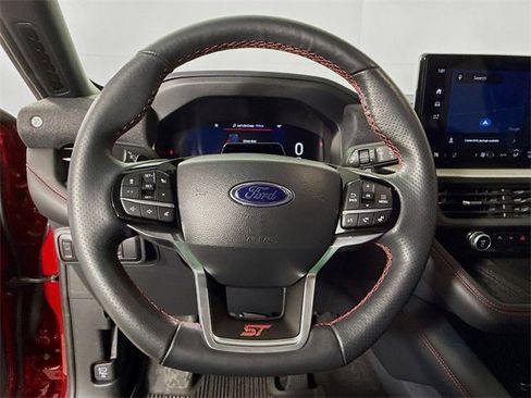 Used 2025 Ford Explorer ST image 12