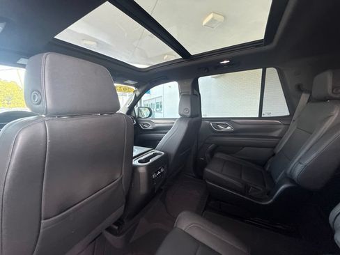 Used 2023 Chevrolet Tahoe Z71 w/ Luxury Package AWD/4WD image 43