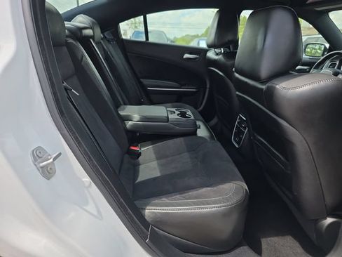 Used 2020 Dodge Charger Scat Pack w/ Plus Group RWD image 15