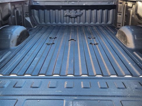 Used 2024 Chevrolet Silverado 3500 LT image 35