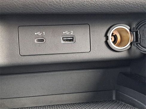 Used 2023 Nissan Rogue SL w/ SL Premium Package image 26