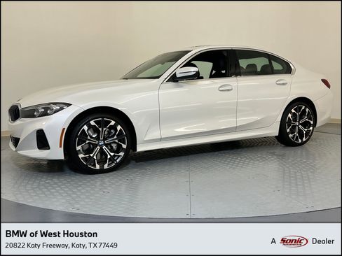 Used 2025 BMW 330i xDrive Sedan w/ Premium Package AWD/4WD image 1